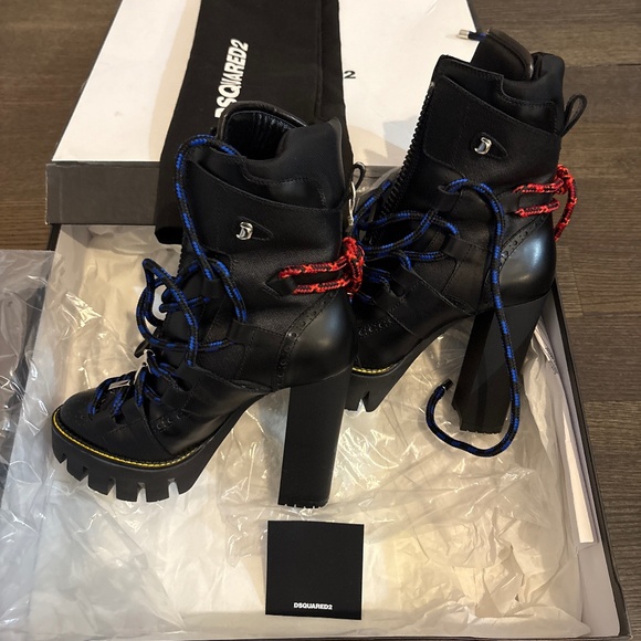 DSQUARED2 Shoes - BNWT!!!!! DSQUARED BUNGY JUMP ANKLE BOOTS
